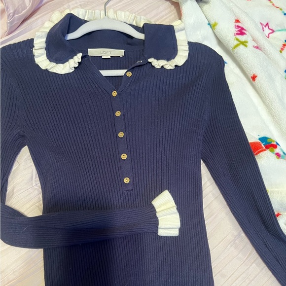 LOFT Navy Button Down Shirt with Cream Details and cute buttons - Picture 4 of 6